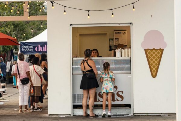 An exterior shot of Lisa's ice cream store