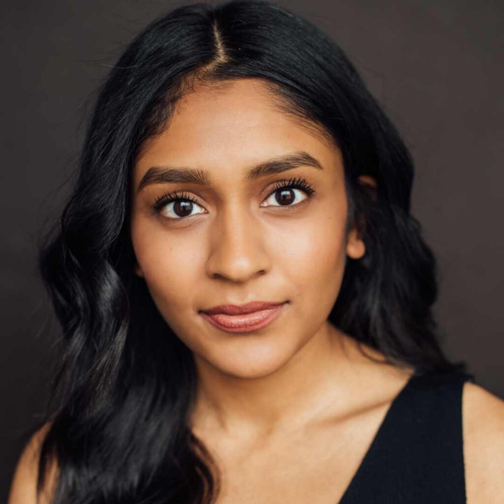 A headshot of a woman