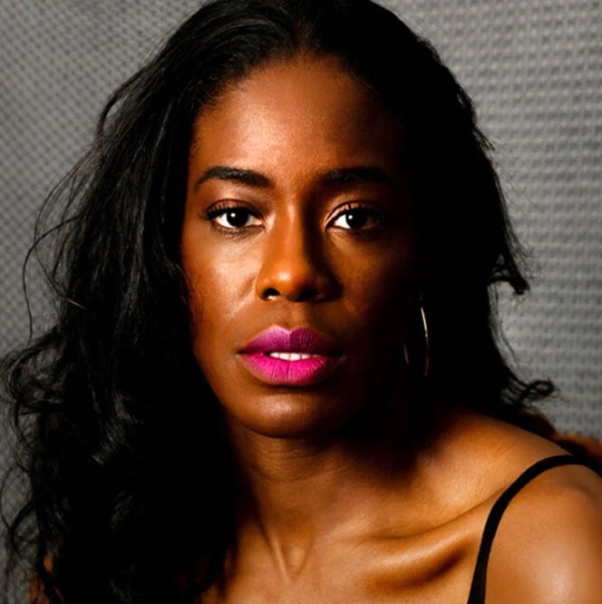 Allison Edwards-Crewe headshot